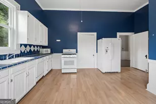 206 N Johnson St, Newborn, GA 30056 - Photo 11