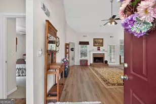 38 Bedford Park Dr, Newnan, GA 30263 - Photo 3