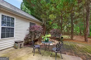 38 Bedford Park Dr, Newnan, GA 30263 - Photo 19