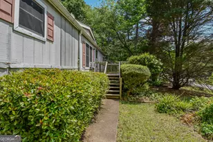 362 Hemlock Ln, Locust Grove, GA 30248 - Photo 5