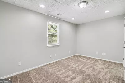 627 Towngate Boulevard, Jonesboro, GA 30238 - Photo 13