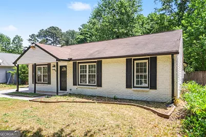 627 Towngate Boulevard, Jonesboro, GA 30238 - Photo 3