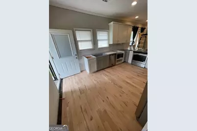326 Wellington Street SW, Atlanta, GA 30310 - Photo 3
