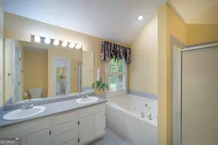 55 Beaubrook Ln, Sharpsburg, GA 30277 - Photo 9
