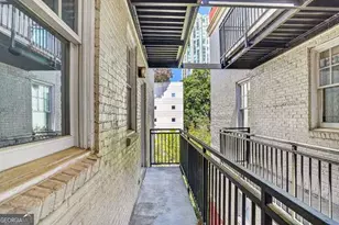 2840 Peachtree Rd NW, Atlanta, GA 30305 - Photo 19