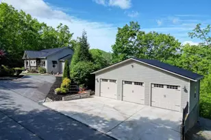 2406 Big Cove Dr, Hiawassee, GA 30546 - Photo 5