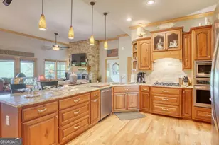 2406 Big Cove Dr, Hiawassee, GA 30546 - Photo 17