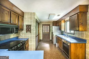 214 Rio Pinar Dr, Warner Robins, GA 31088 - Photo 9