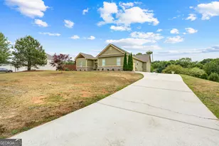 104 Field Dr, Hogansville, GA 30230 - Photo 3