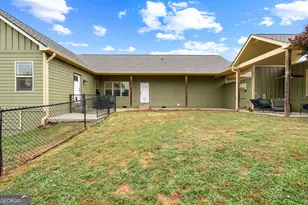 104 Field Dr, Hogansville, GA 30230 - Photo 5