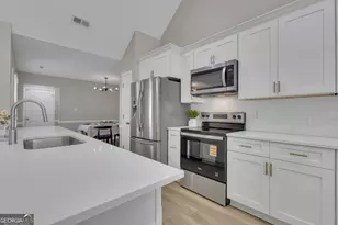 108 Chase Ct, Peachtree City, GA 30269 - Photo 15