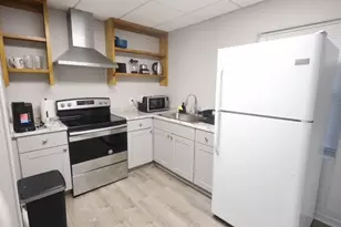 1398 Branchwood Dr, Snellville, GA 30078 - Photo 3