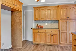 6127 Newton Dr NE, Covington, GA 30014 - Photo 11