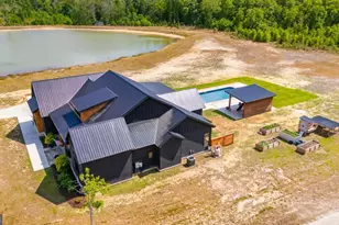1457 Paris Ave, Swainsboro, GA 30401 - Photo 95