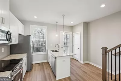 1095 Tucker Avenue #401, Atlanta, GA 30310 - Photo 9