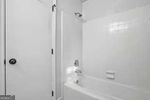 7 Goldfinch Ct W, Savannah, GA 31419 - Photo 23