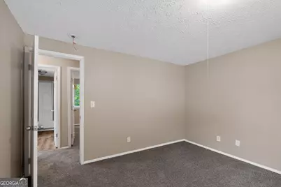 2075 Countydown Lane, Stone Mountain, GA 30088 - Photo 5