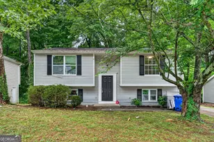 2075 Countydown Ln, Stone Mountain, GA 30088 - Photo 5