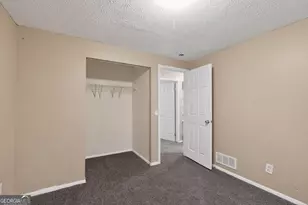 2075 Countydown Ln, Stone Mountain, GA 30088 - Photo 23