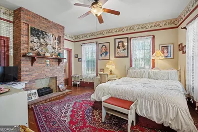 209 Osborne Street, Saint Marys, GA 31558 - Photo 11