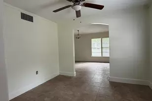 225 W Jessamine St, Fitzgerald, GA 31750 - Photo 19