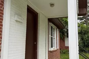 225 W Jessamine St, Fitzgerald, GA 31750 - Photo 7