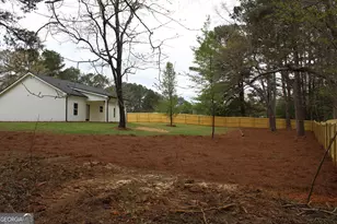 5280 Fletcher Dr SW, Oxford, GA 30054 - Photo 11