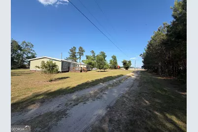 40 Azalea Drive, Hazlehurst, GA 31539 - Photo 5