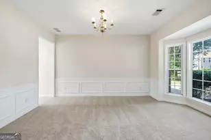 4721 Creek Hill Ln, Sugar Hill, GA 30518 - Photo 7