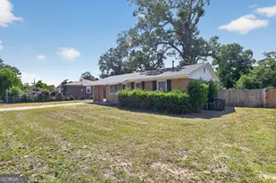 2617 Blueberry Dr, Augusta, GA 30906 - Photo 3
