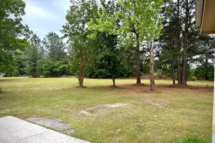 824 Hart Ln, Dublin, GA 31021 - Photo 25