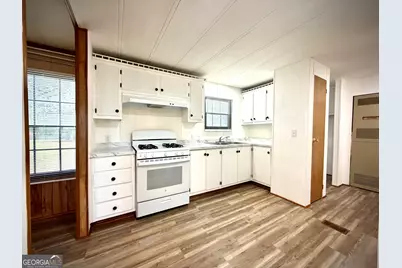 824 Hart Lane, Dublin, GA 31021 - Photo 9