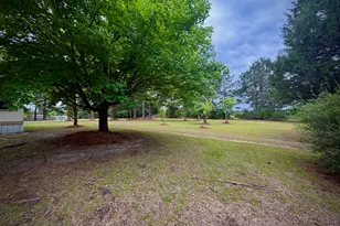 824 Hart Ln, Dublin, GA 31021 - Photo 33