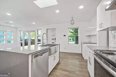 1816 Evans Drive, Atlanta, GA 30310 - Photo 7