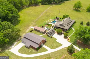 426 Oakland Rd, Gay, GA 30218 - Photo 3