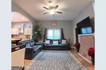 58 Cheatham Street, Wadley, GA 30477 - Photo 11