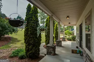 105 Laurel Forest Dr, Tyrone, GA 30290 - Photo 5