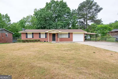 6040 Luna Drive, Columbus, GA 31907 - Photo 1