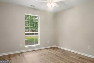 240 Pine View Dr, Bloomingdale, GA 31302 - Photo 19