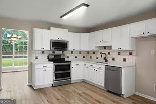 240 Pine View Dr, Bloomingdale, GA 31302 - Photo 7
