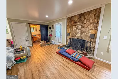 407 Hillside Drive, Clayton, GA 30525 - Photo 15
