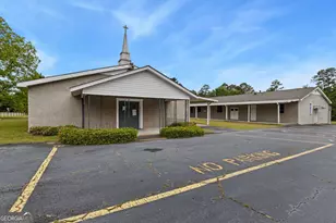 5221 Nisbet Dr, Macon, GA 31206 - Photo 1