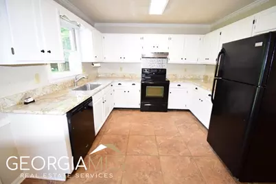 70 Covey Trail, Newnan, GA 30265 - Photo 7
