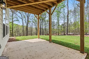 626 Walnut Crk Pkwy, Pendergrass, GA 30567 - Photo 5