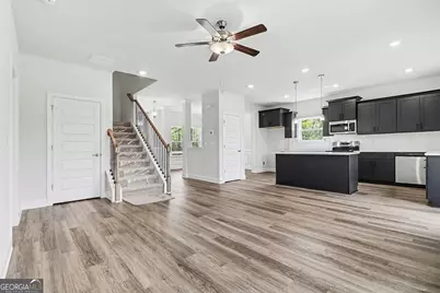 626 Walnut Creek Parkway, Pendergrass, GA 30567 - Photo 11