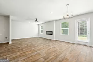 723 Lipizzan Trace, Hogansville, GA 30230 - Photo 7