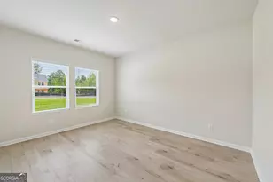 136 Post Oak Dr, Jackson, GA 30233 - Photo 11
