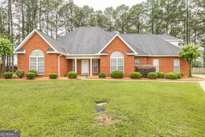 102 Ashton Court, Warner Robins, GA 31088 - Photo 1