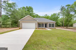 549 Oakwood Dr, Statesboro, GA 30458 - Photo 1