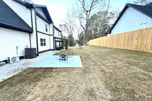 2257 Barge Rd, Atlanta, GA 30331 - Photo 13